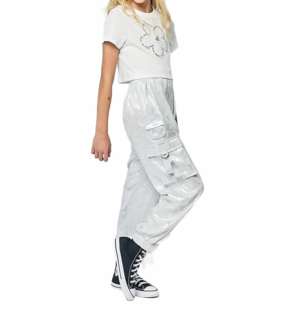 NEW HANNAH BANANA flower graphic tee with metallic cargo jogger in off-white / s